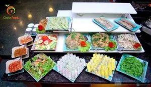 Hé lộ thực đơn tiệc buffet tại nhà Hà Nội