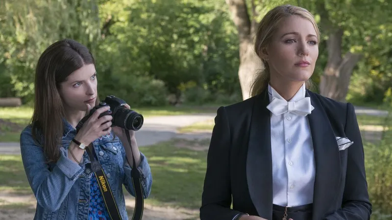 [REVIEW] A Simple Favor – Lời thỉnh cầu đầy bí ẩn