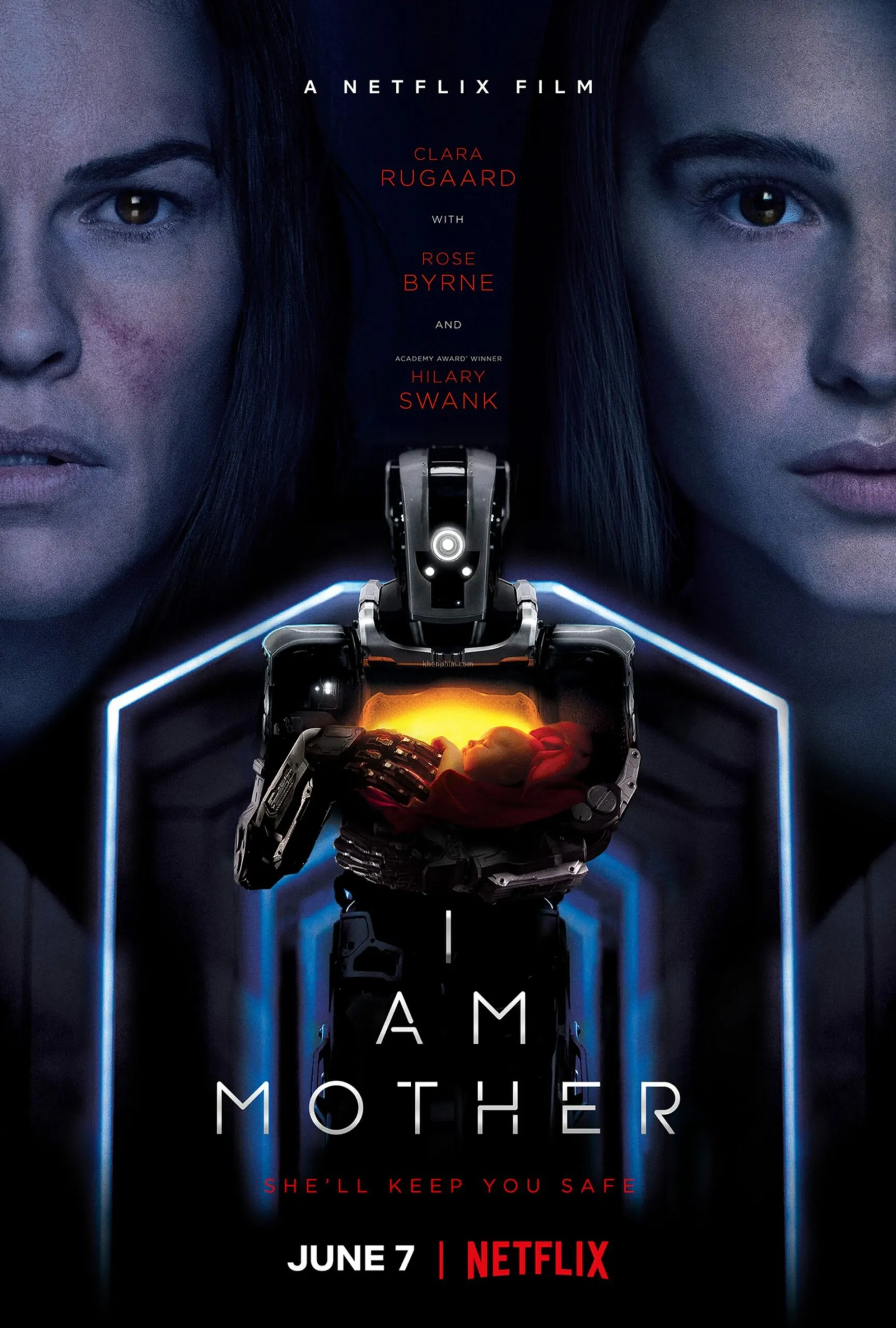 Review phim I Am Mother (Tôi Là Mẹ): Sự giả dối ngọt ngào