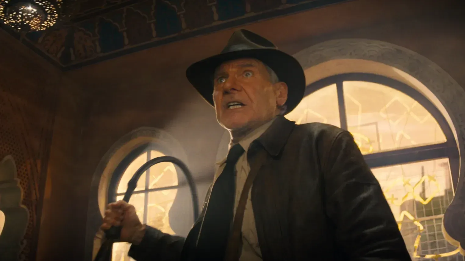 Review phim Indiana Jones và Vòng Quay Định Mệnh