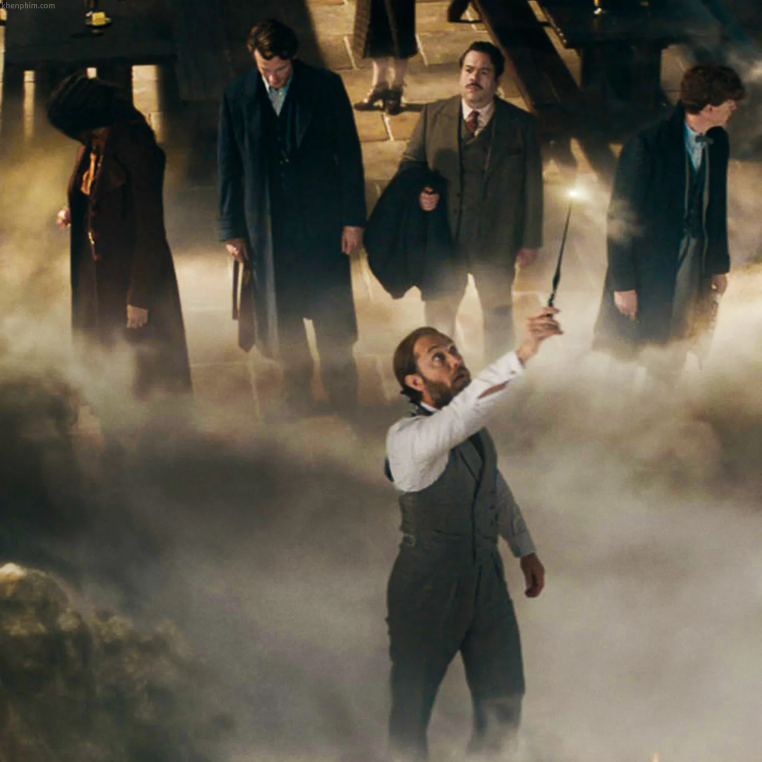 Review phim Sinh Vật Huyền Bí: Những Bí Mật Của Dumbledore