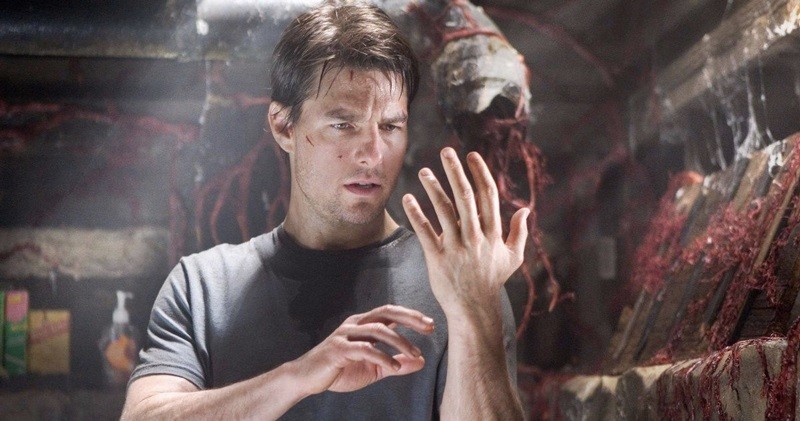 Tom Cruise và trọng trách gánh cả Dark Universe trên vai