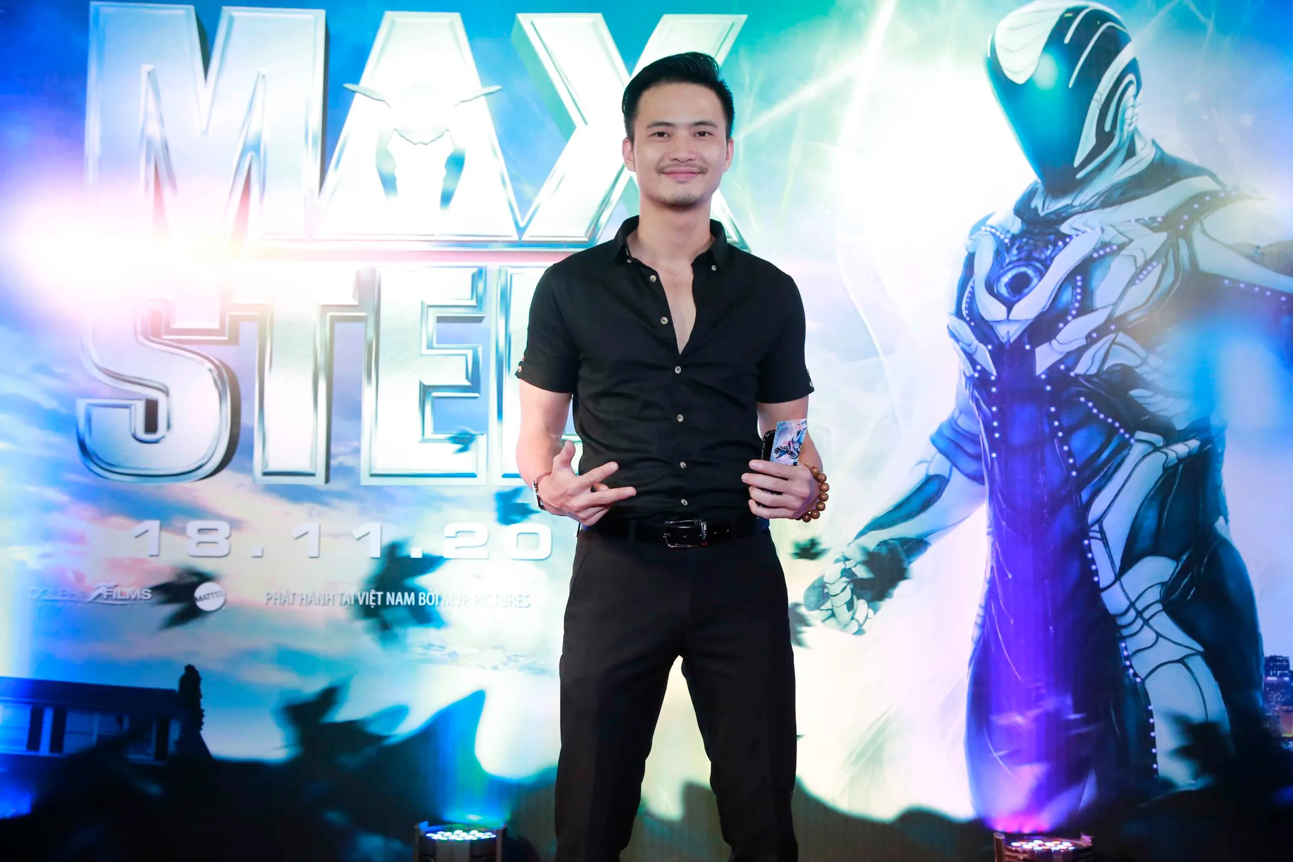 Xuân Phúc – Mạnh Hùng đọ vẻ đẹp trai trong sự kiện ra mắt phim Max Steel