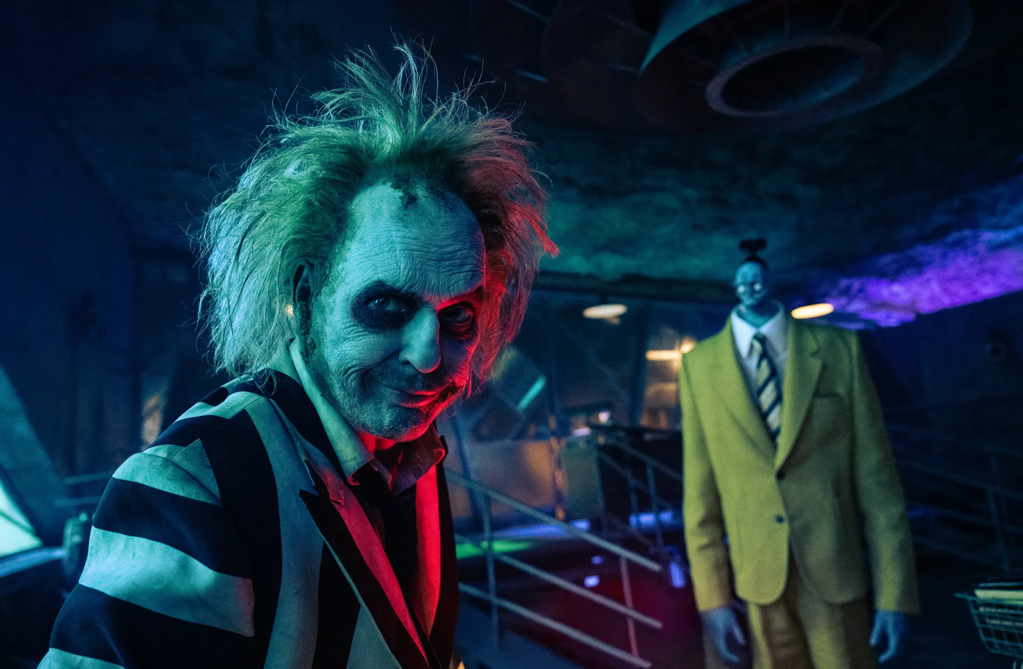 Beetlejuice đã trở lại cùng những tên ma đầu nhỏ vui nhộn